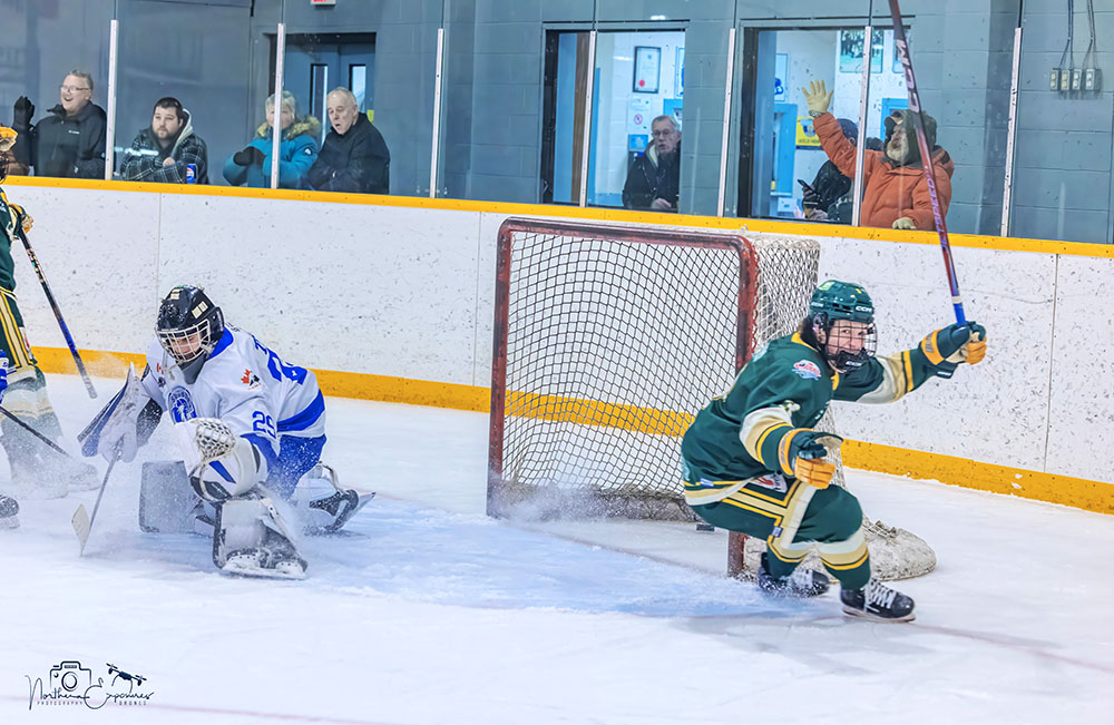 Elliot Lake Vikings score against Greater Sudbury Cubs during NOJHL 2024-25 season
